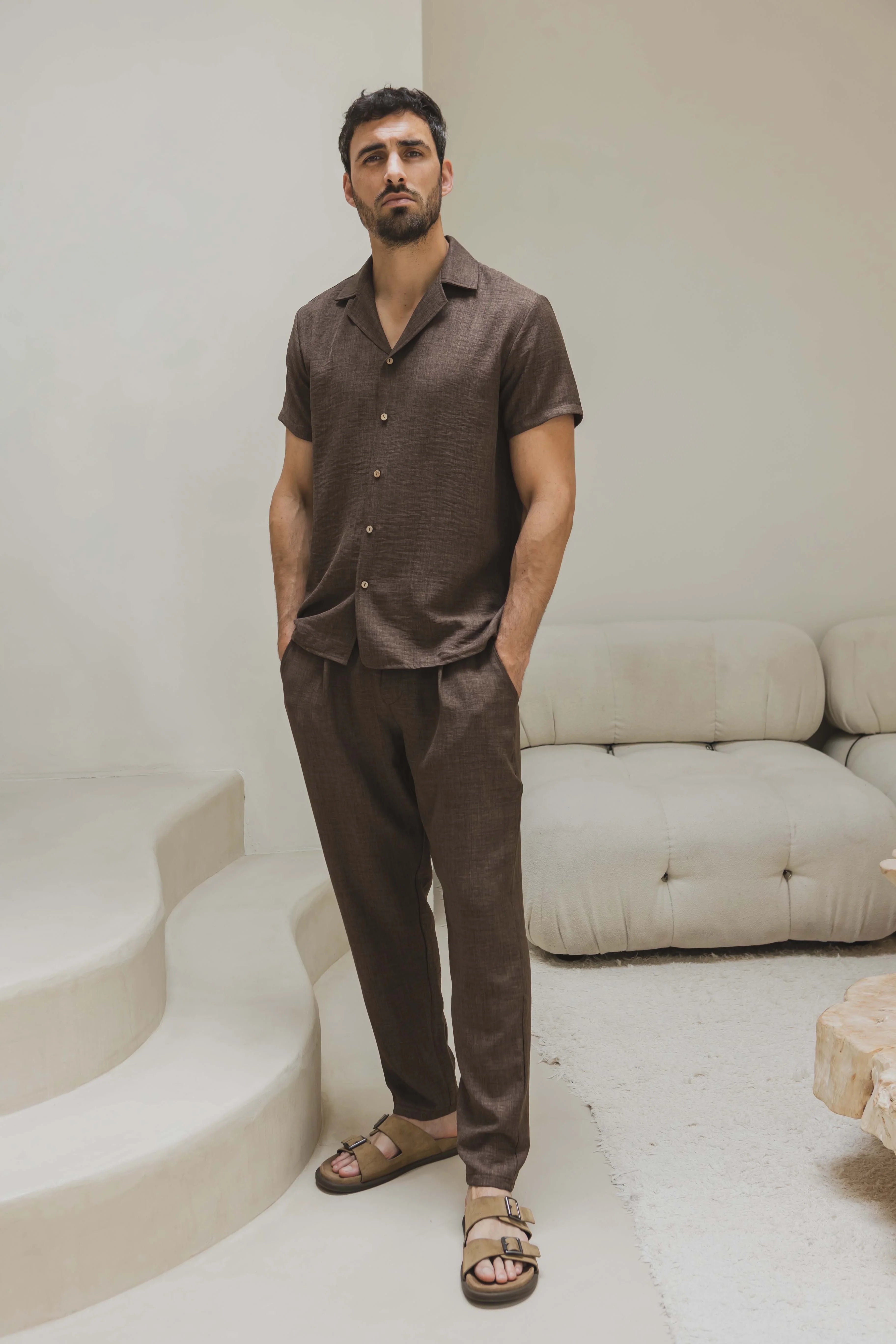 Set van overhemd met korte mouwen en broek