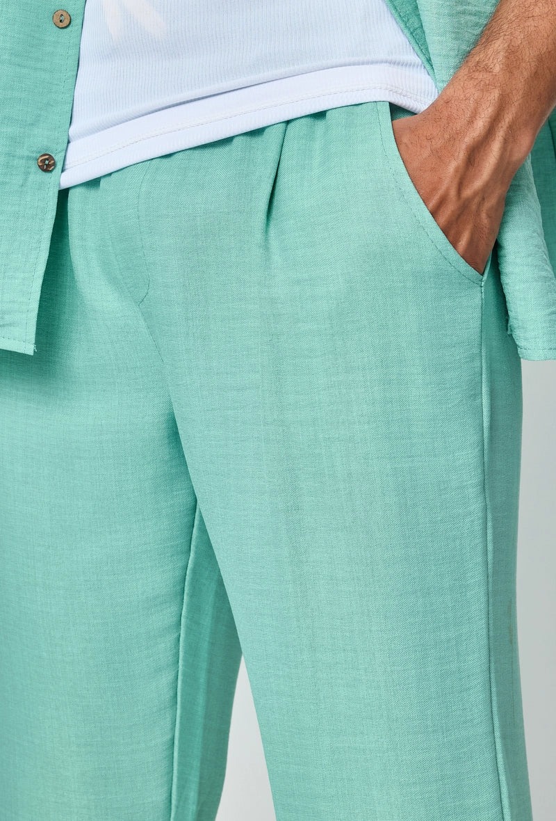 Set van overhemd met korte mouwen en broek