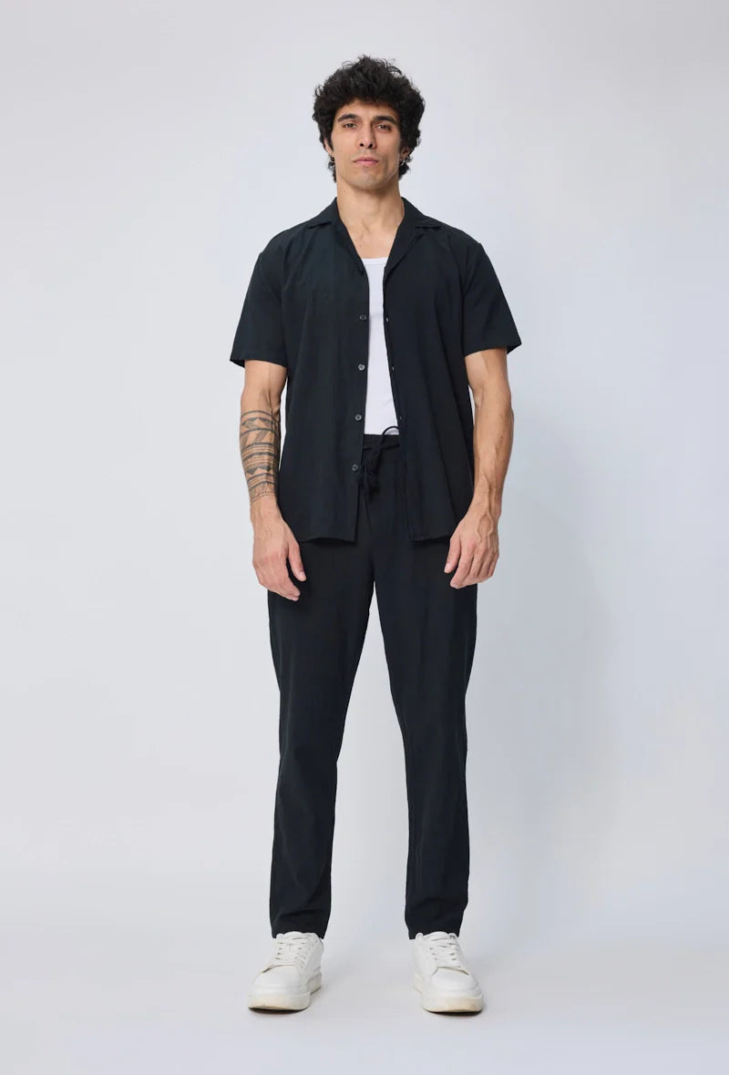 Effen overhemd met korte mouwen en een relaxte pasvorm
