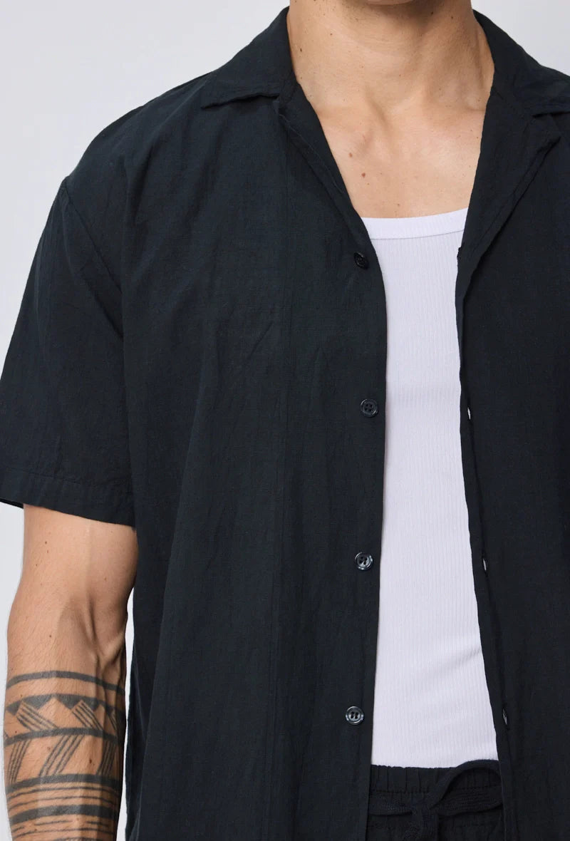 Effen overhemd met korte mouwen en een relaxte pasvorm