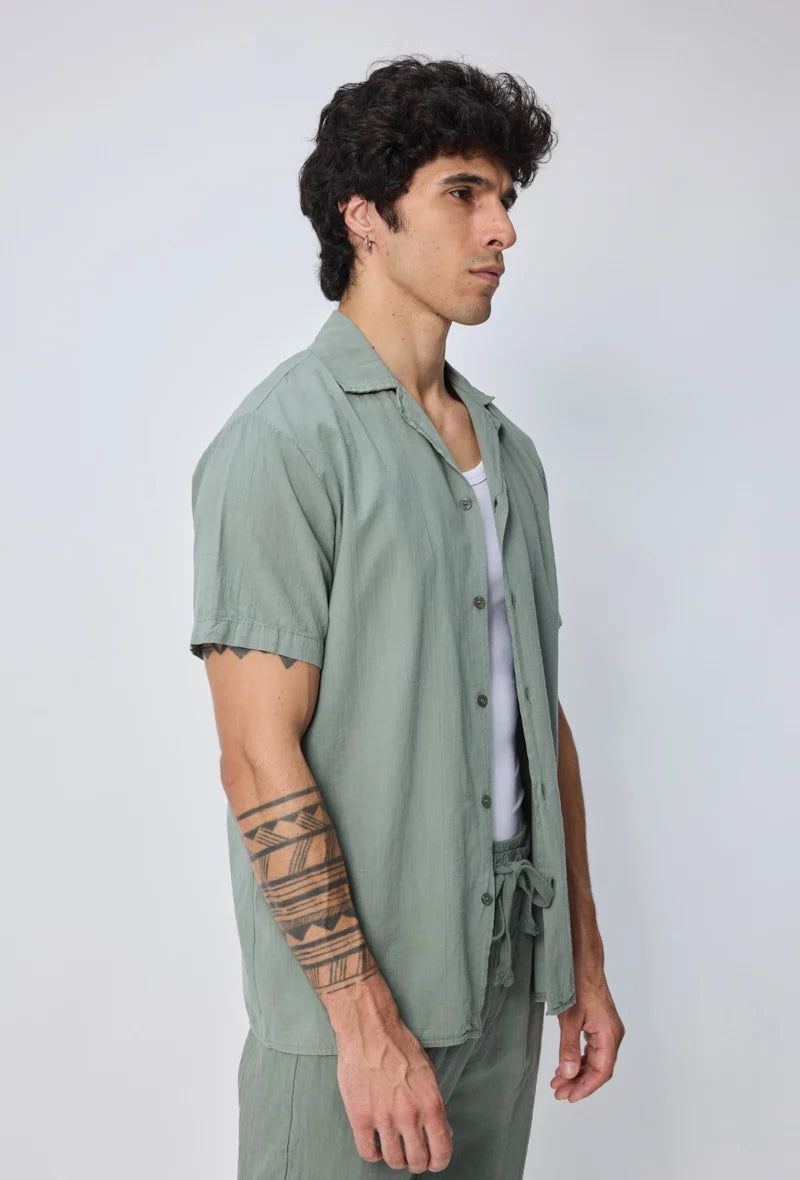 Effen overhemd met korte mouwen en een relaxte pasvorm