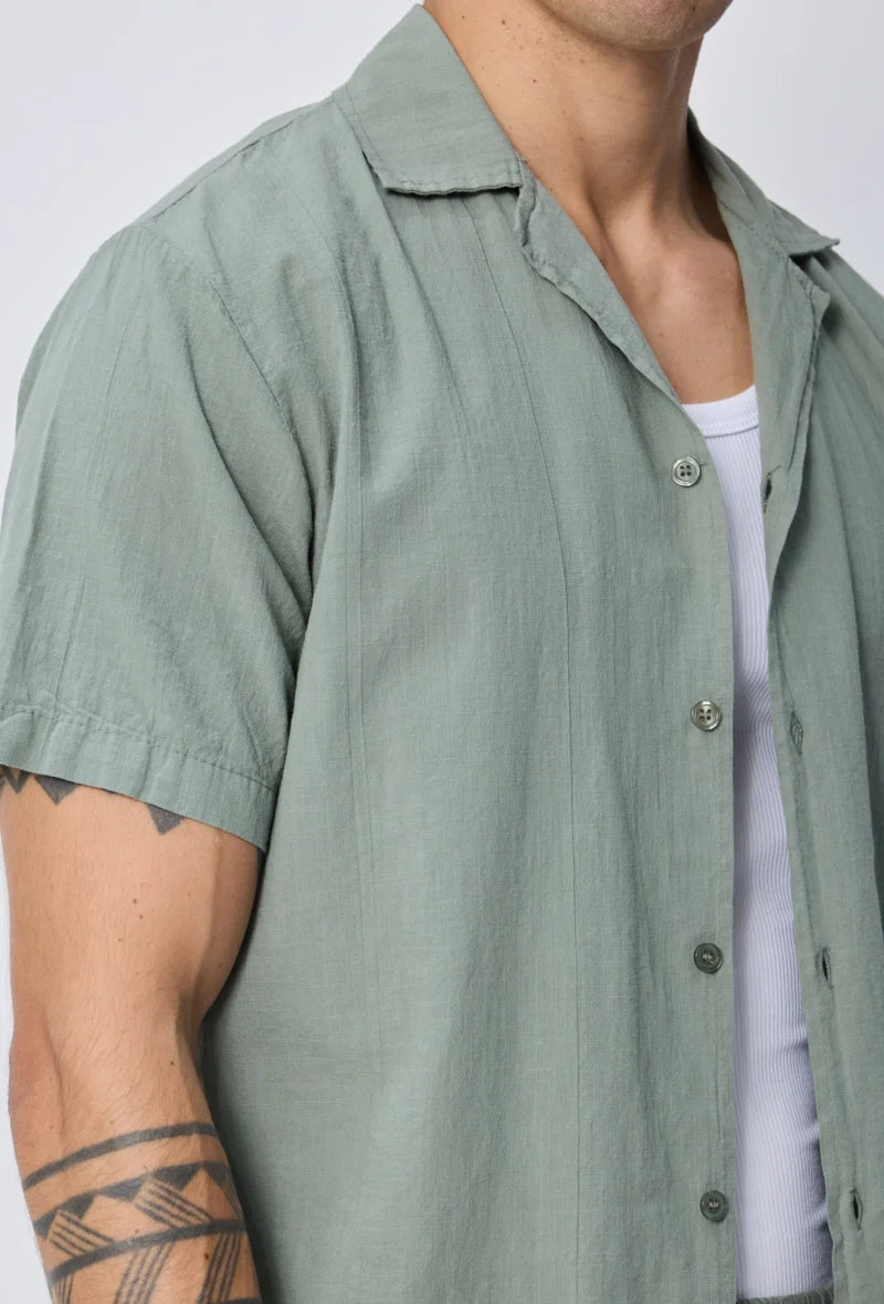 Effen overhemd met korte mouwen en een relaxte pasvorm