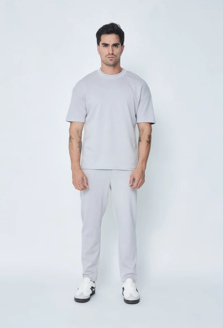 Set van effen t-shirt en broek