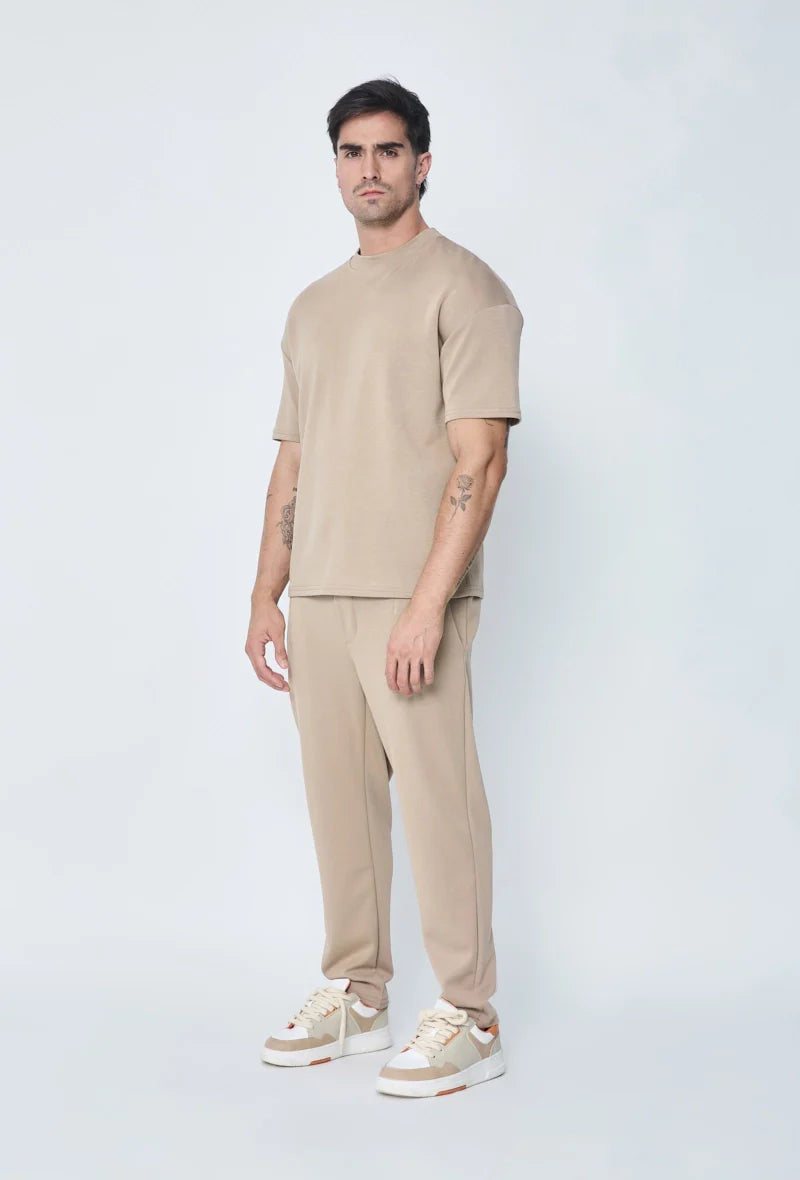 Set van effen t-shirt en broek