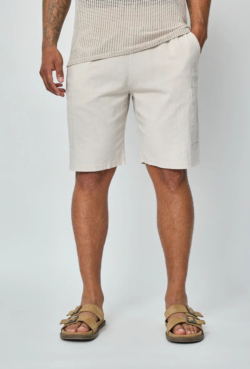 Lichte short met linneneffect