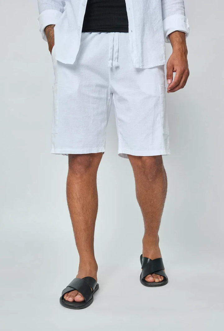 Lichte short met linneneffect