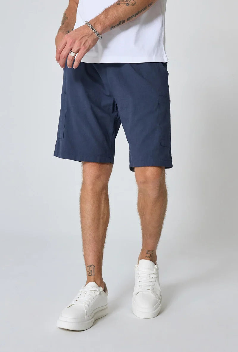 Lichte short met linneneffect