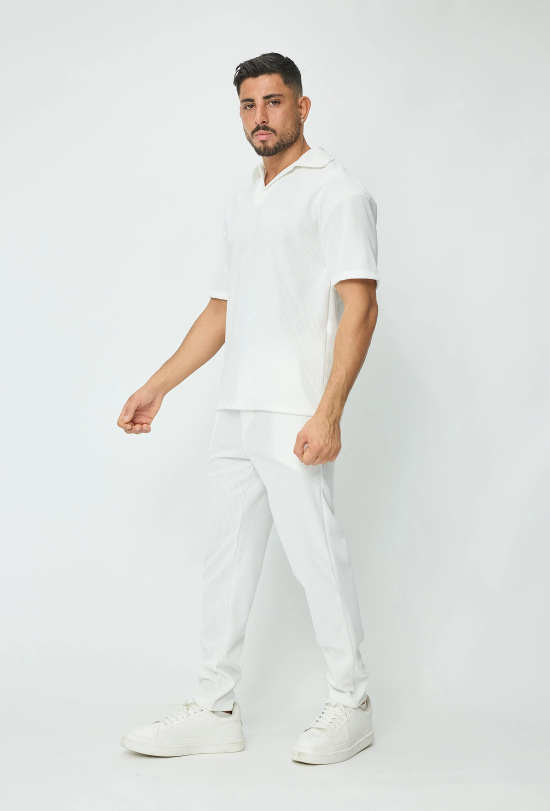 Set van geplooid T-shirt en broek