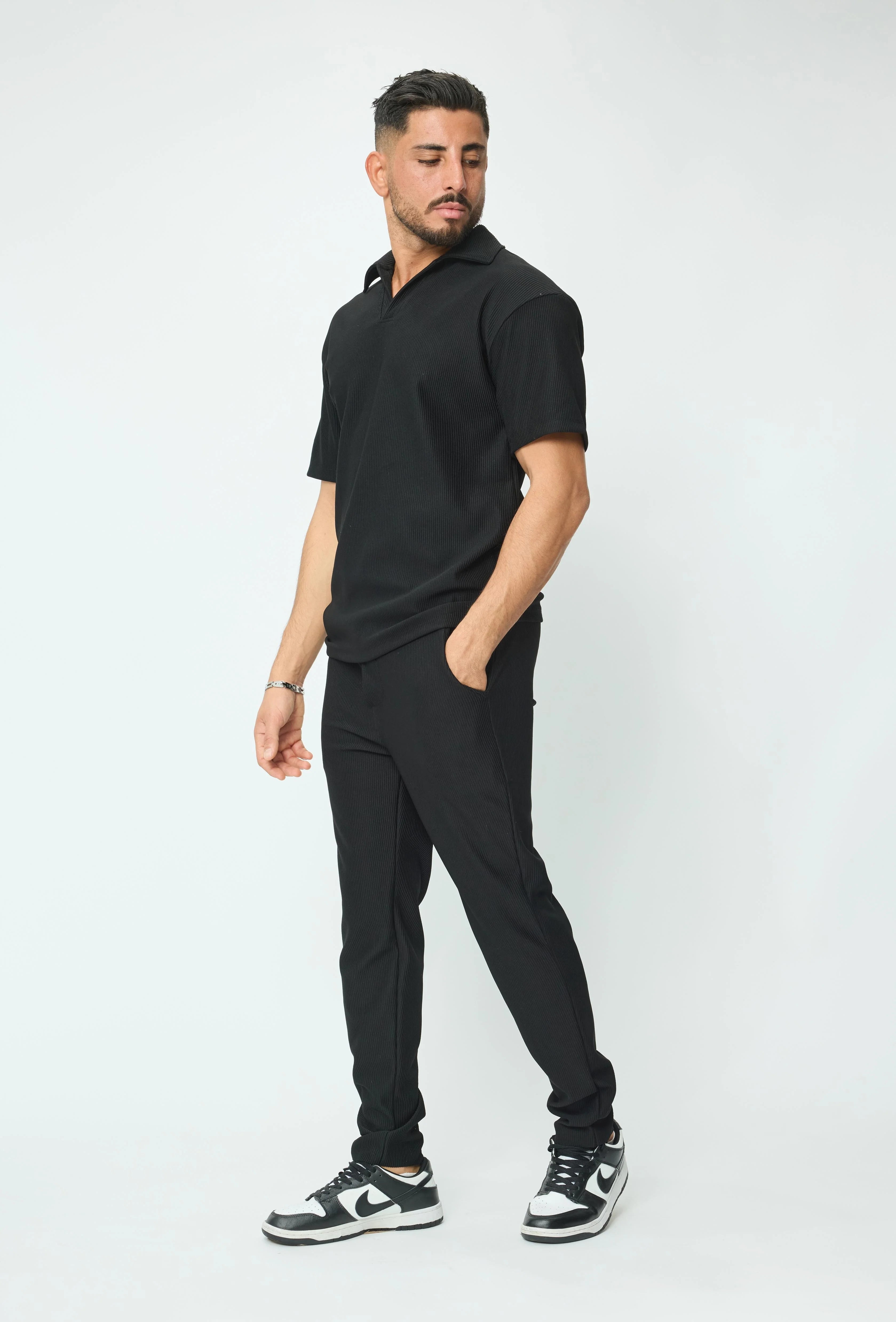 Set van geplooid T-shirt en broek