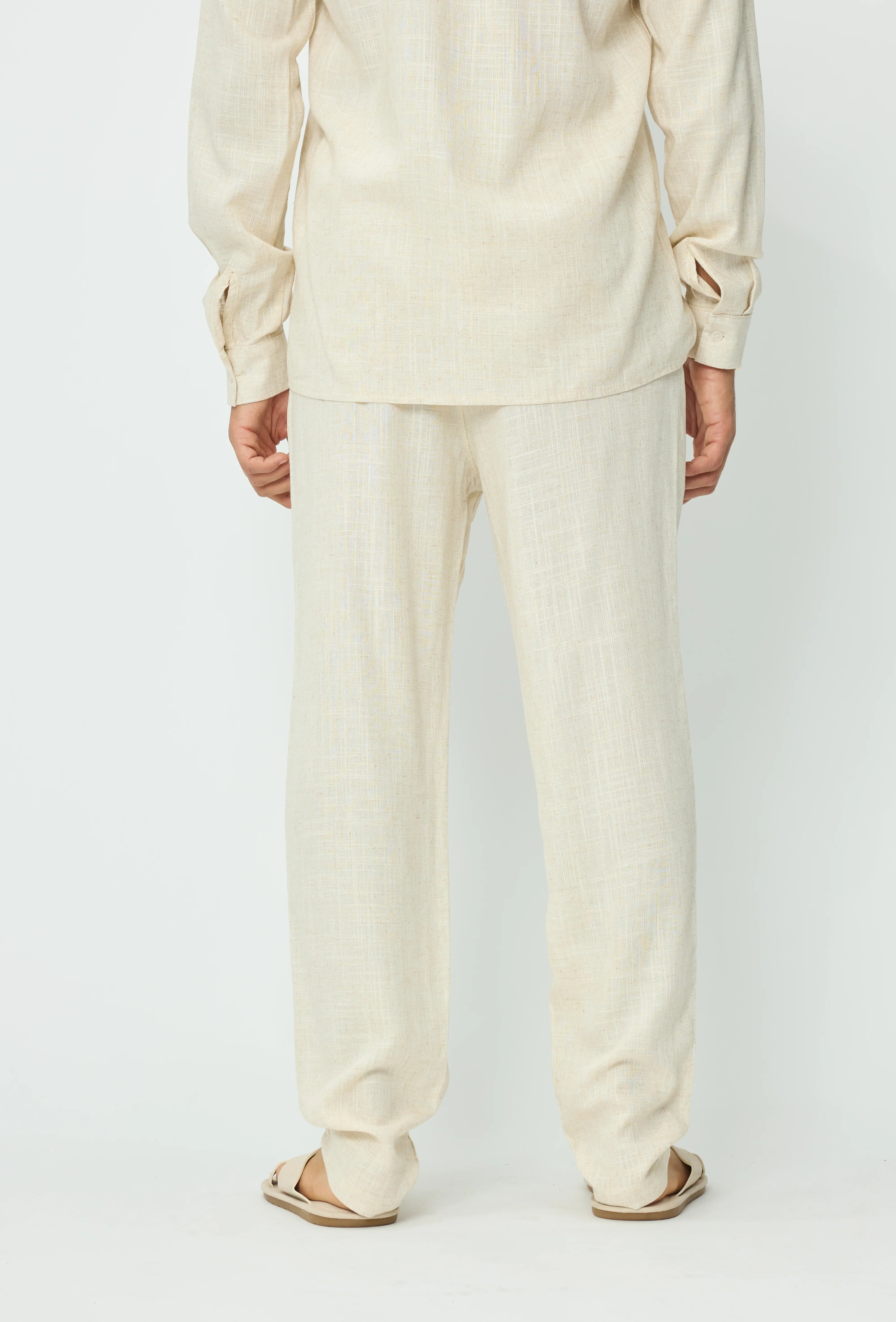 Broek met linneneffect