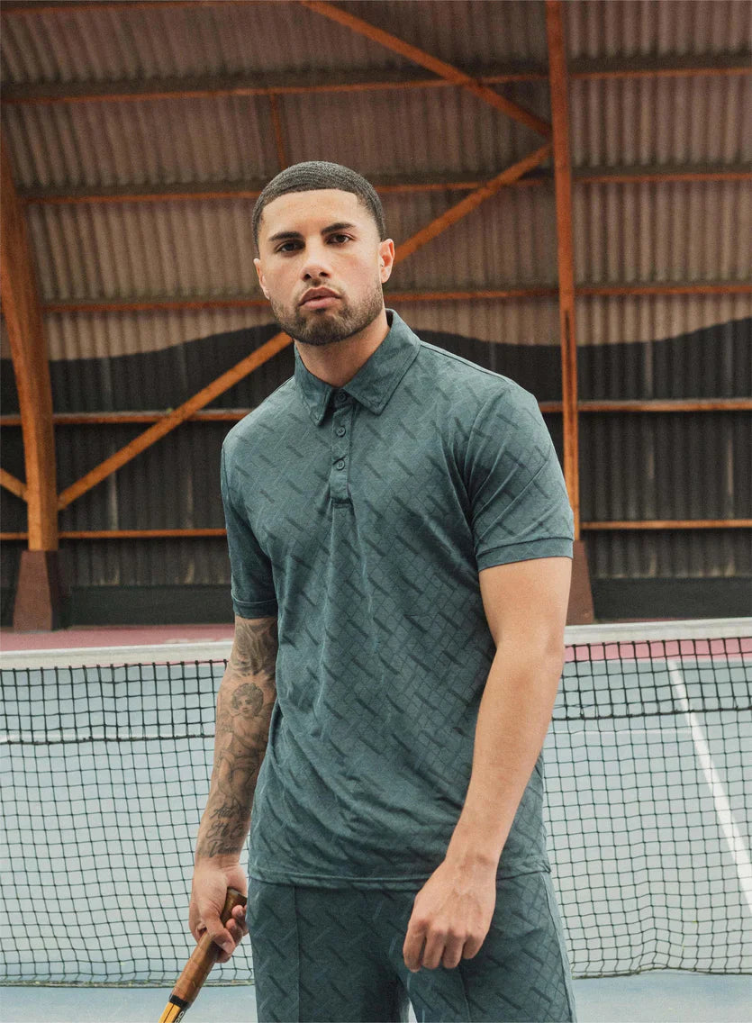 Poloshortset met geometrisch patroon