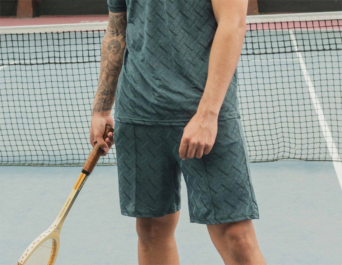 Poloshortset met geometrisch patroon