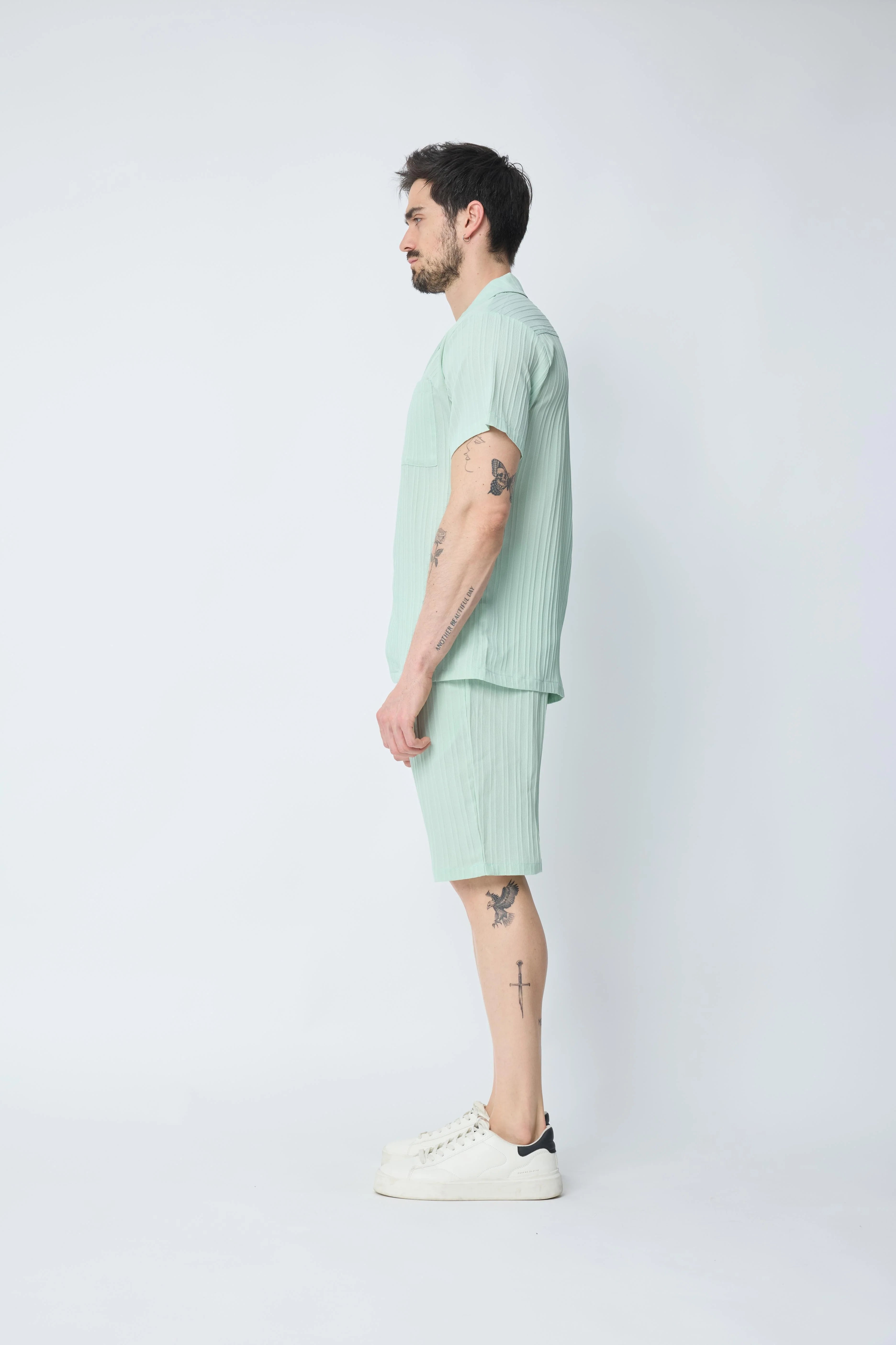 Set van effen shirt en korte broek