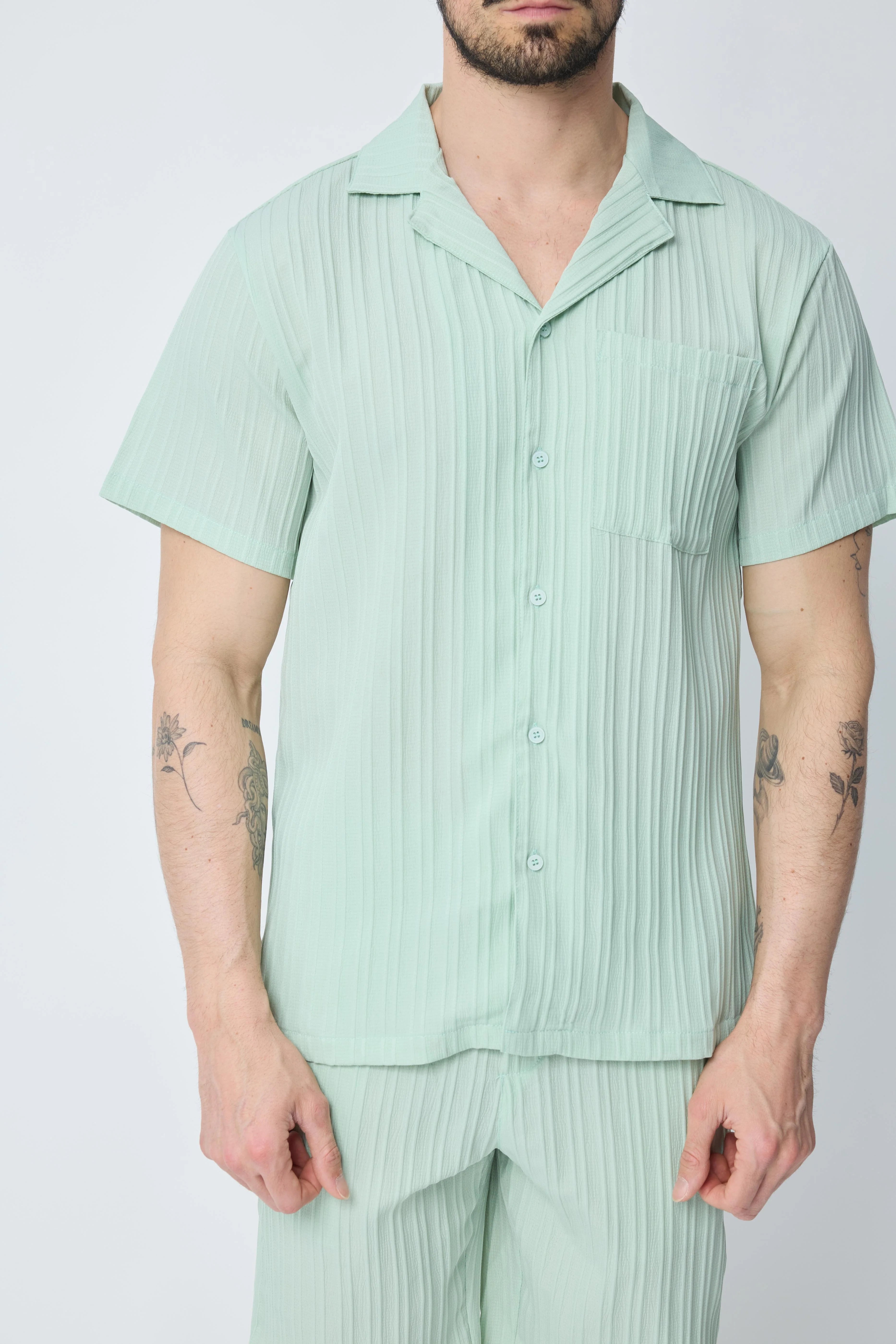 Set van effen shirt en korte broek