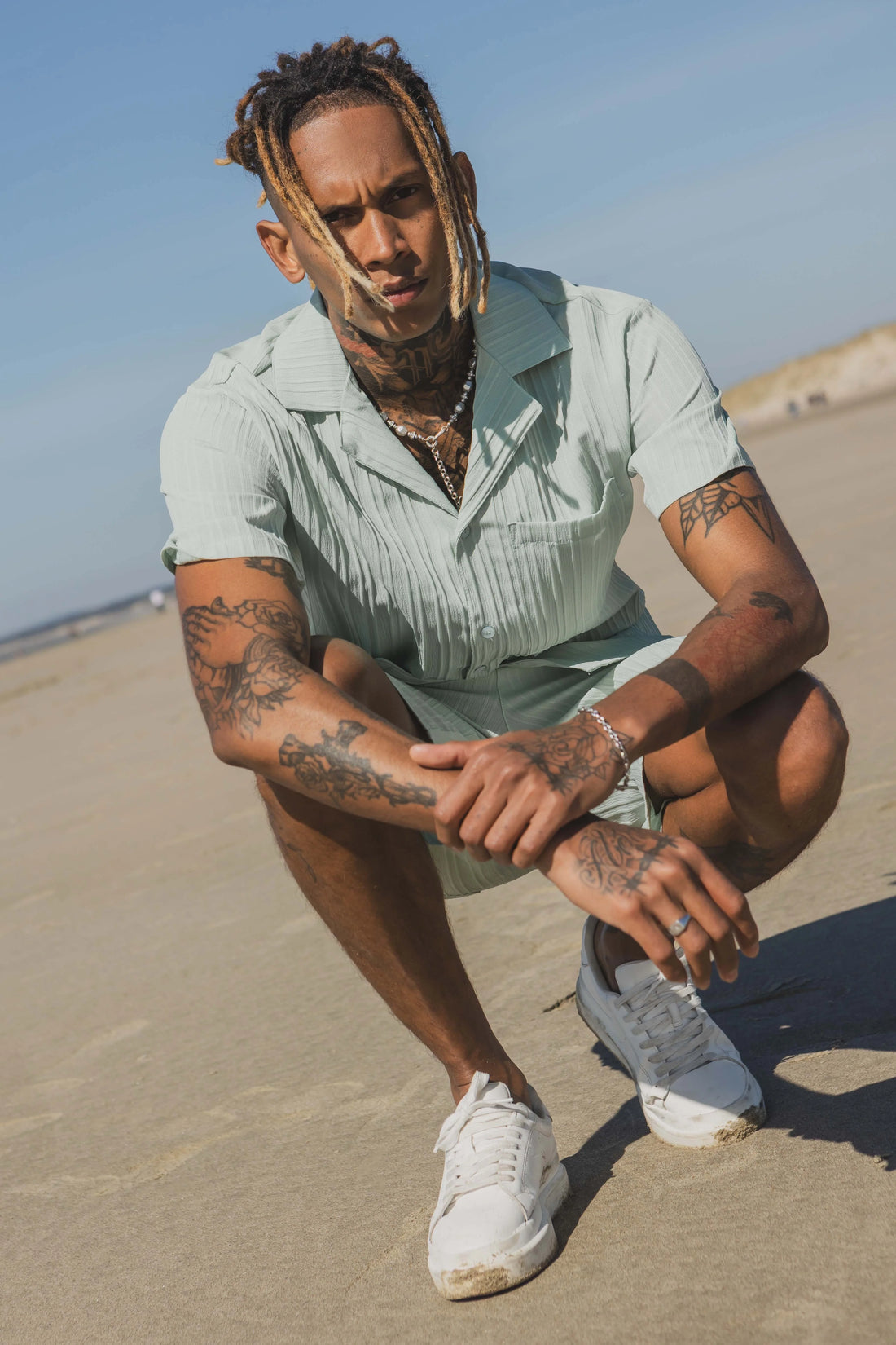 Set van effen shirt en korte broek