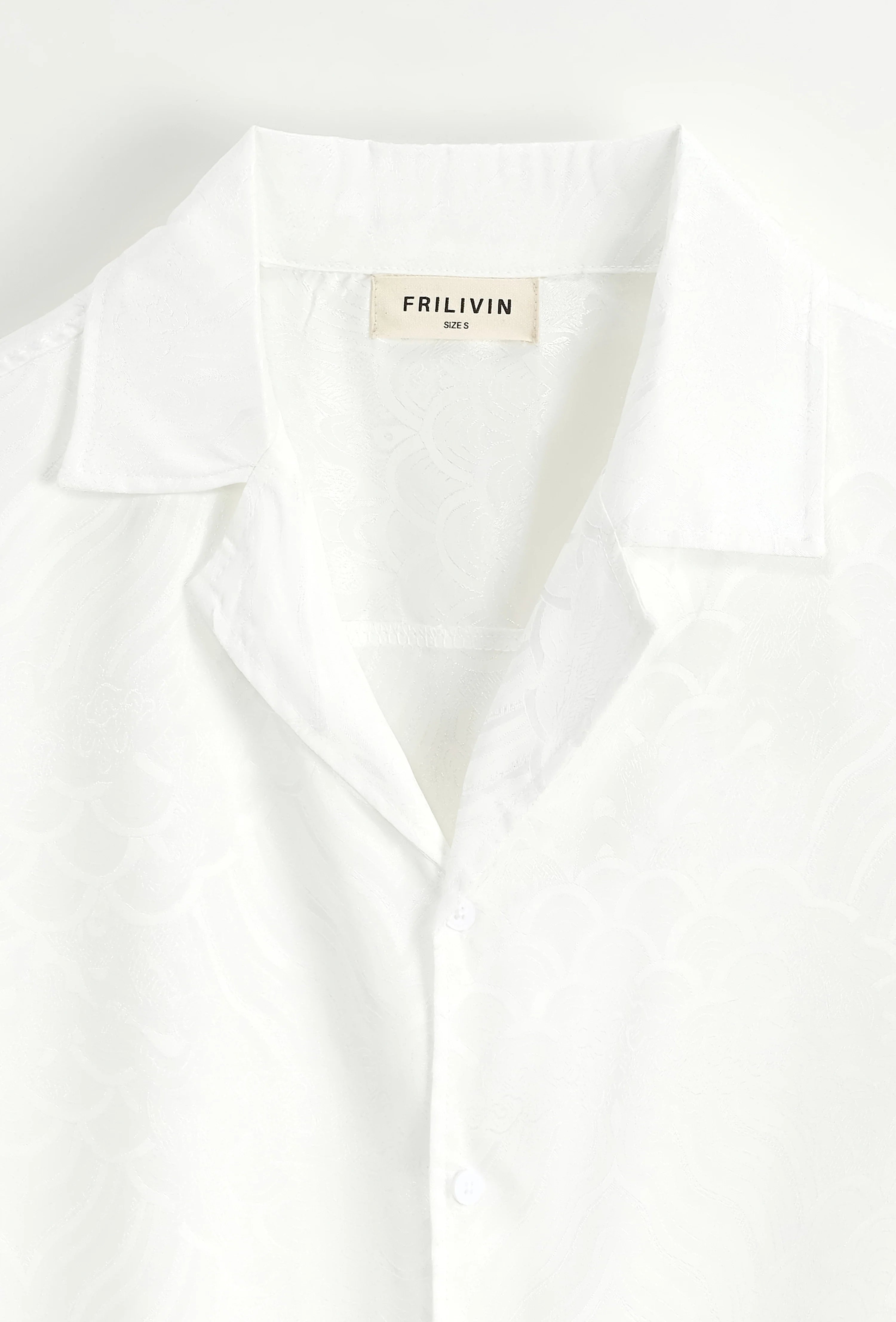 Set van effen shirt en korte broek met patroon