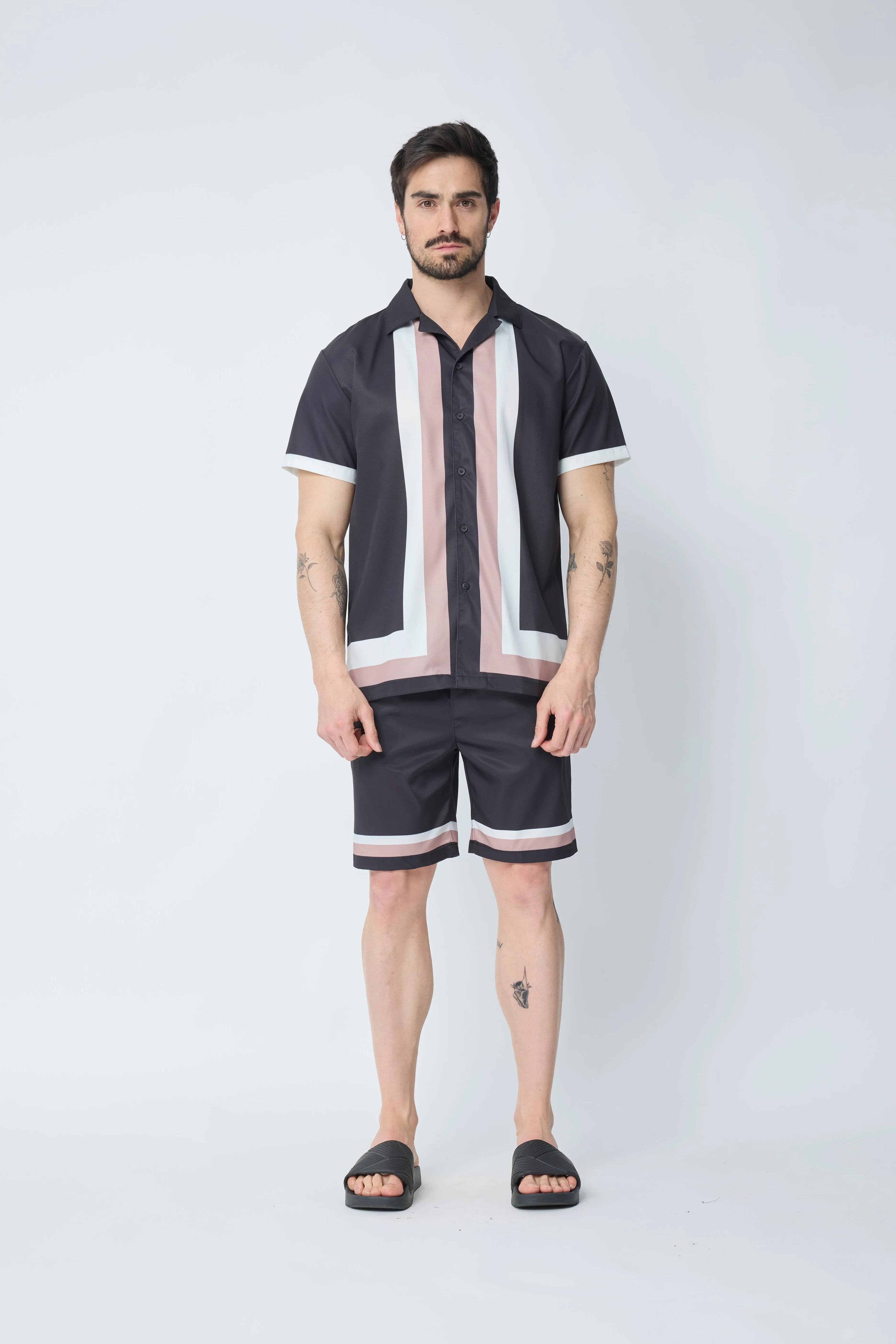 Set van shirt met korte mouwen en korte broek