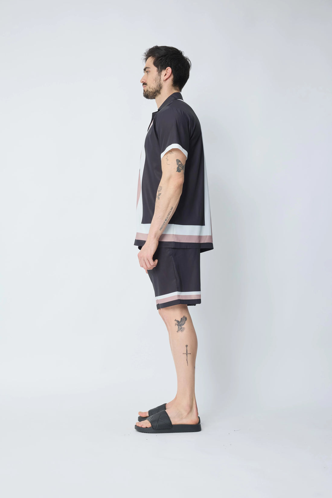 Set van shirt met korte mouwen en korte broek