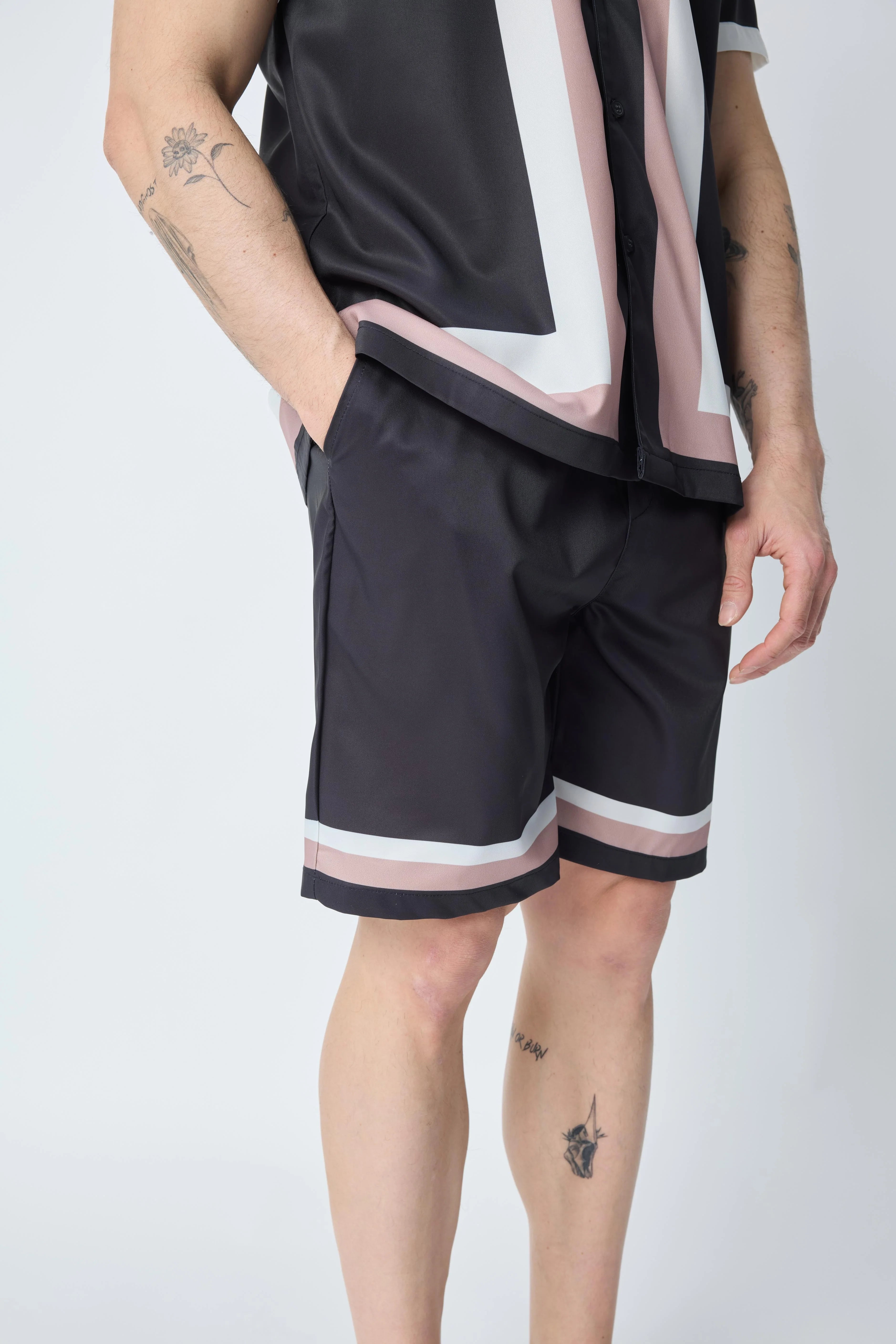 Set van shirt met korte mouwen en korte broek