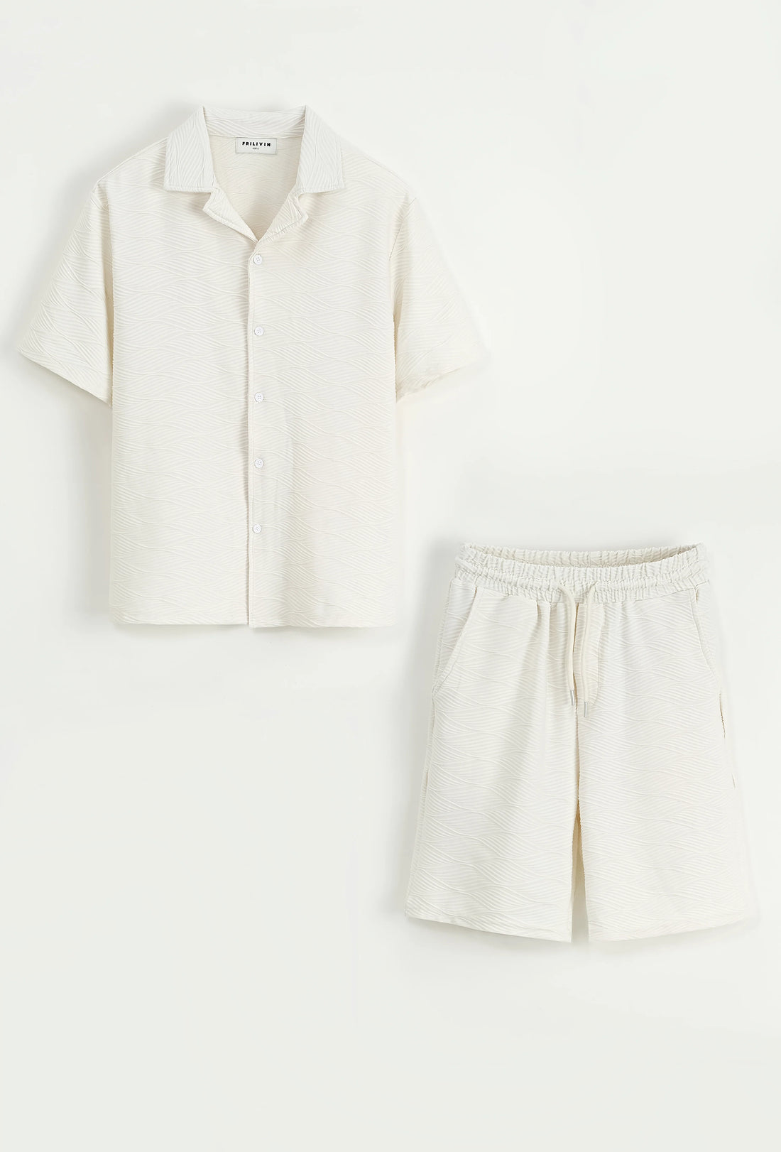 Set van effen shirt en korte broek met patroon