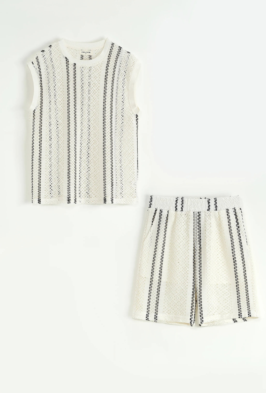 Set van T-shirt en tanktop met korte broek