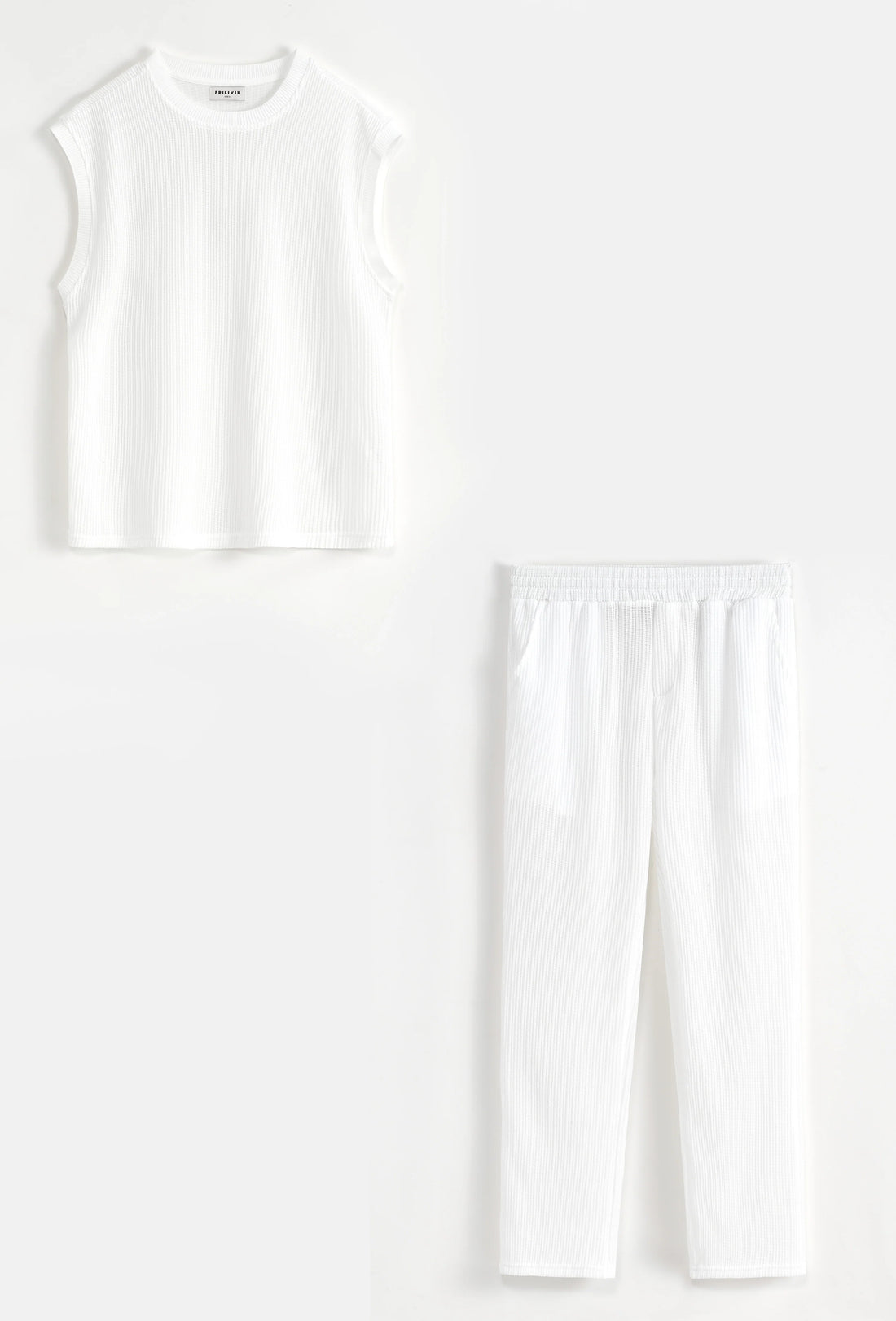 Set van een effen tanktop en broek