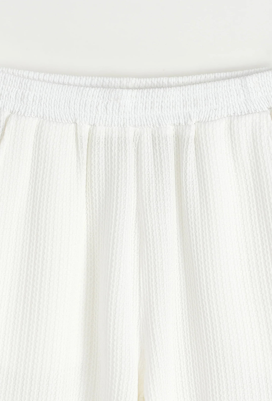 T-shirt en short set met een zeer discreet patroon