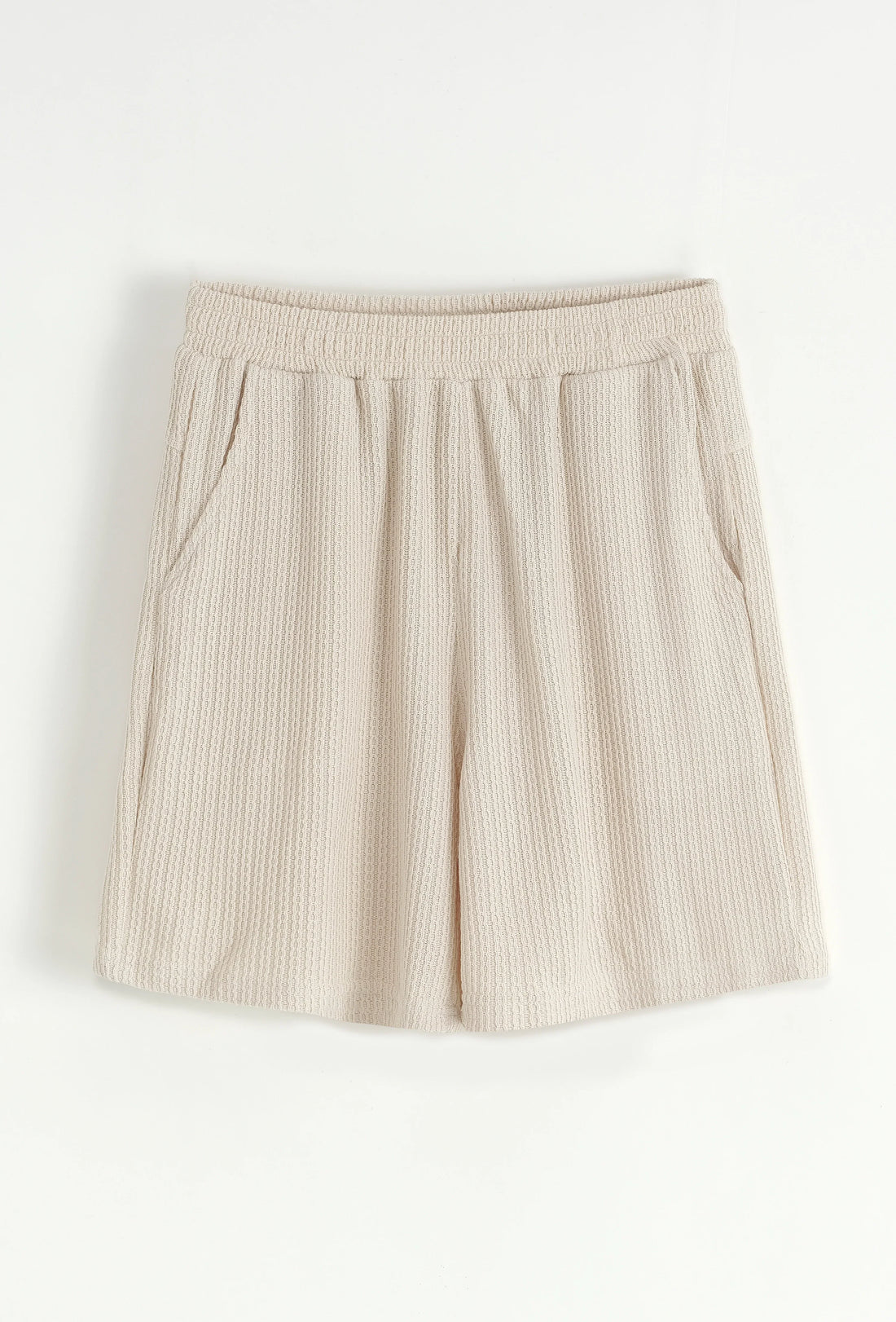 T-shirt en short set met een zeer discreet patroon