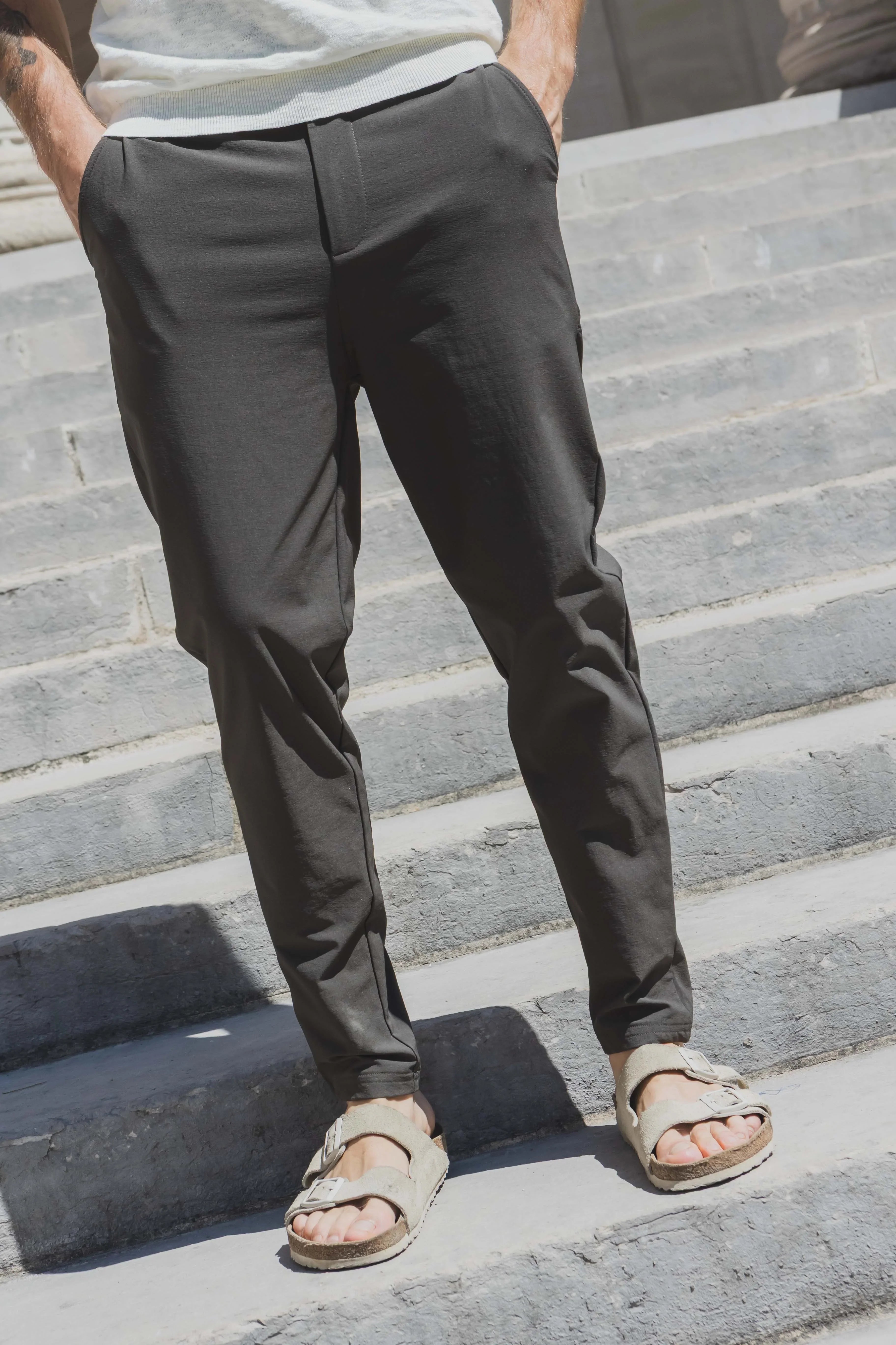 Effen broek met relaxte pasvorm