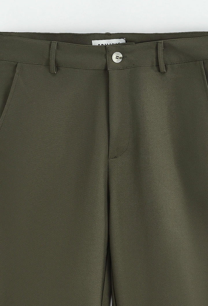 Effen broek met relaxte pasvorm