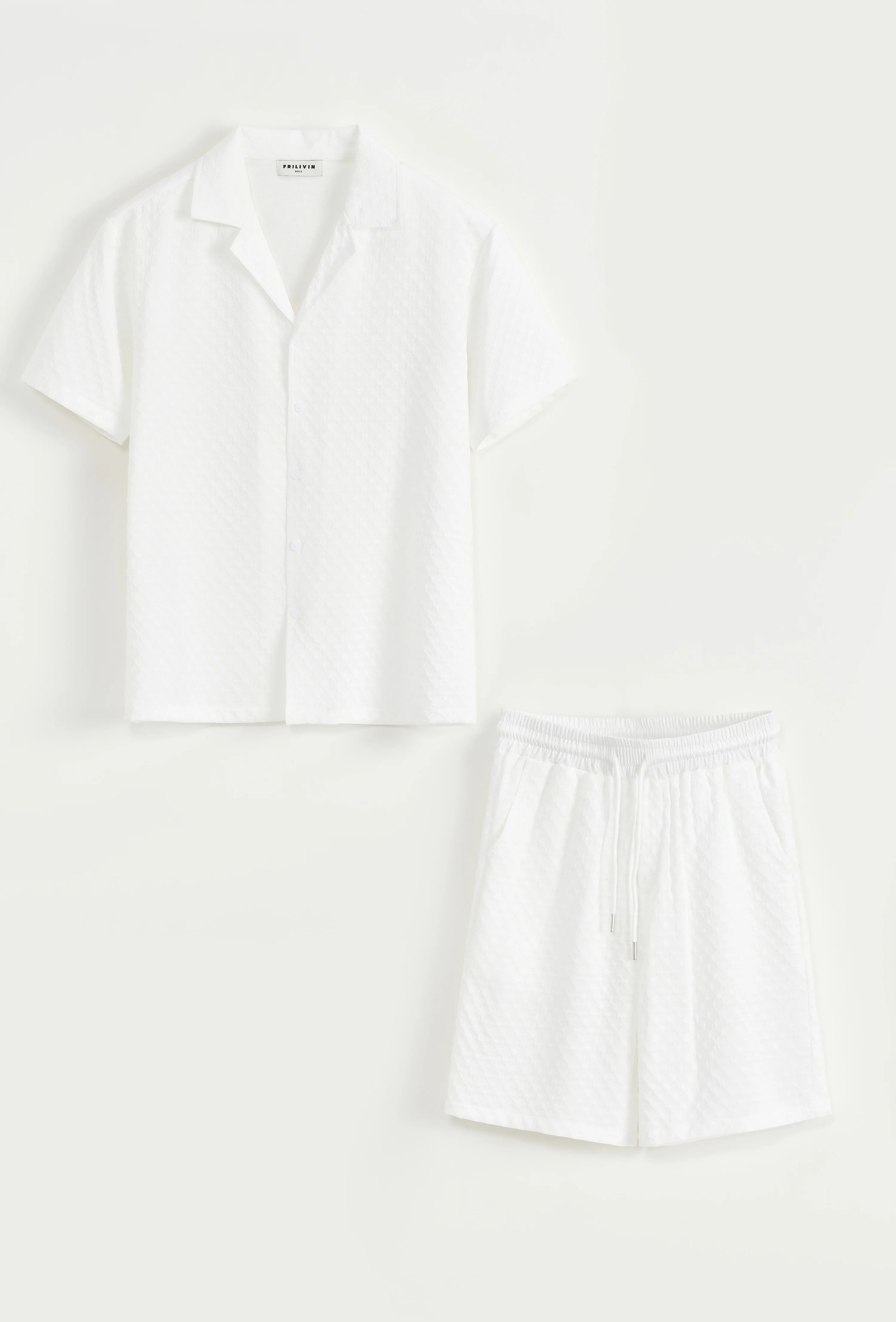 Set van shirt met korte mouwen en korte broek