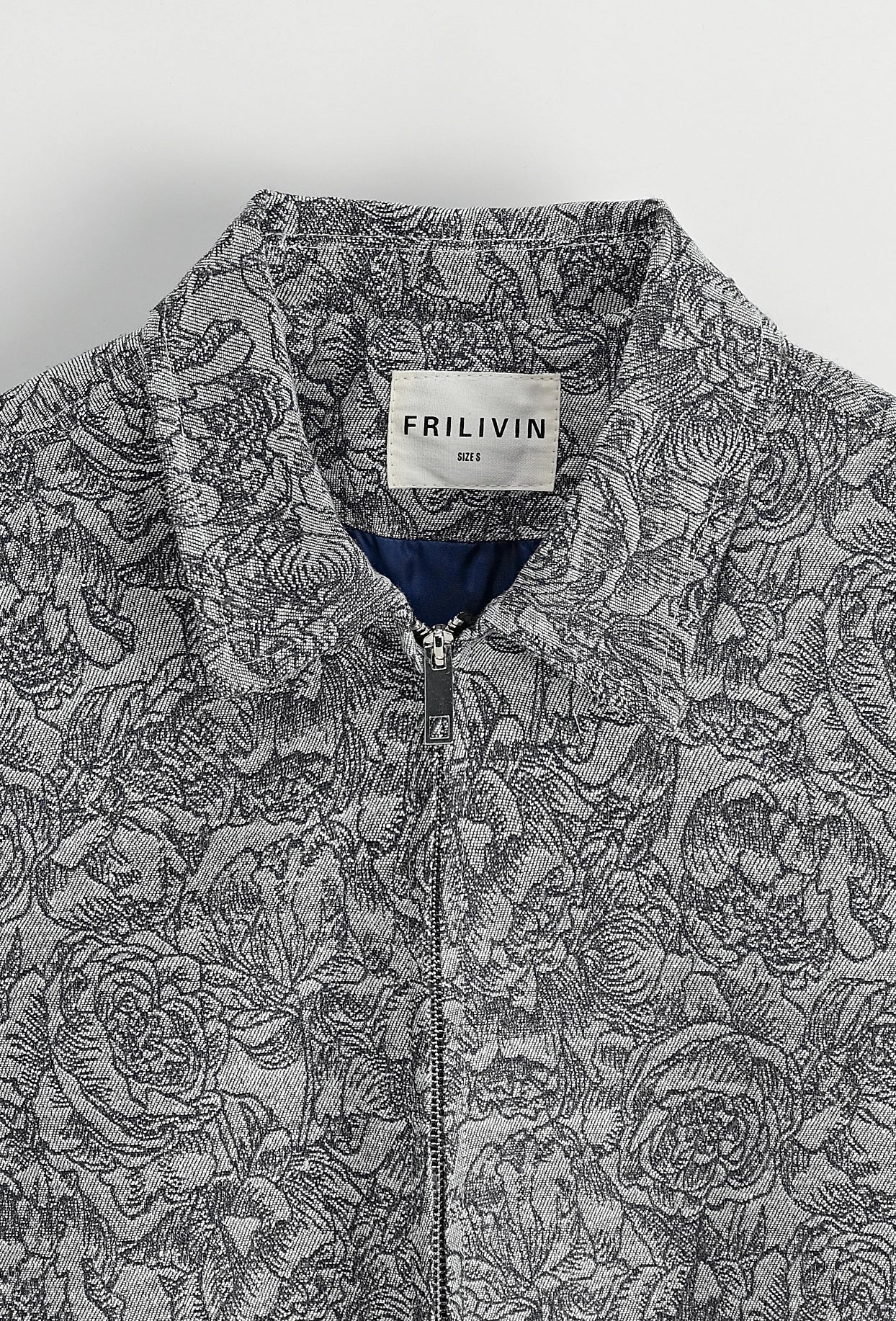 Set van een jas en broek zonder capuchon met bloemenmotief