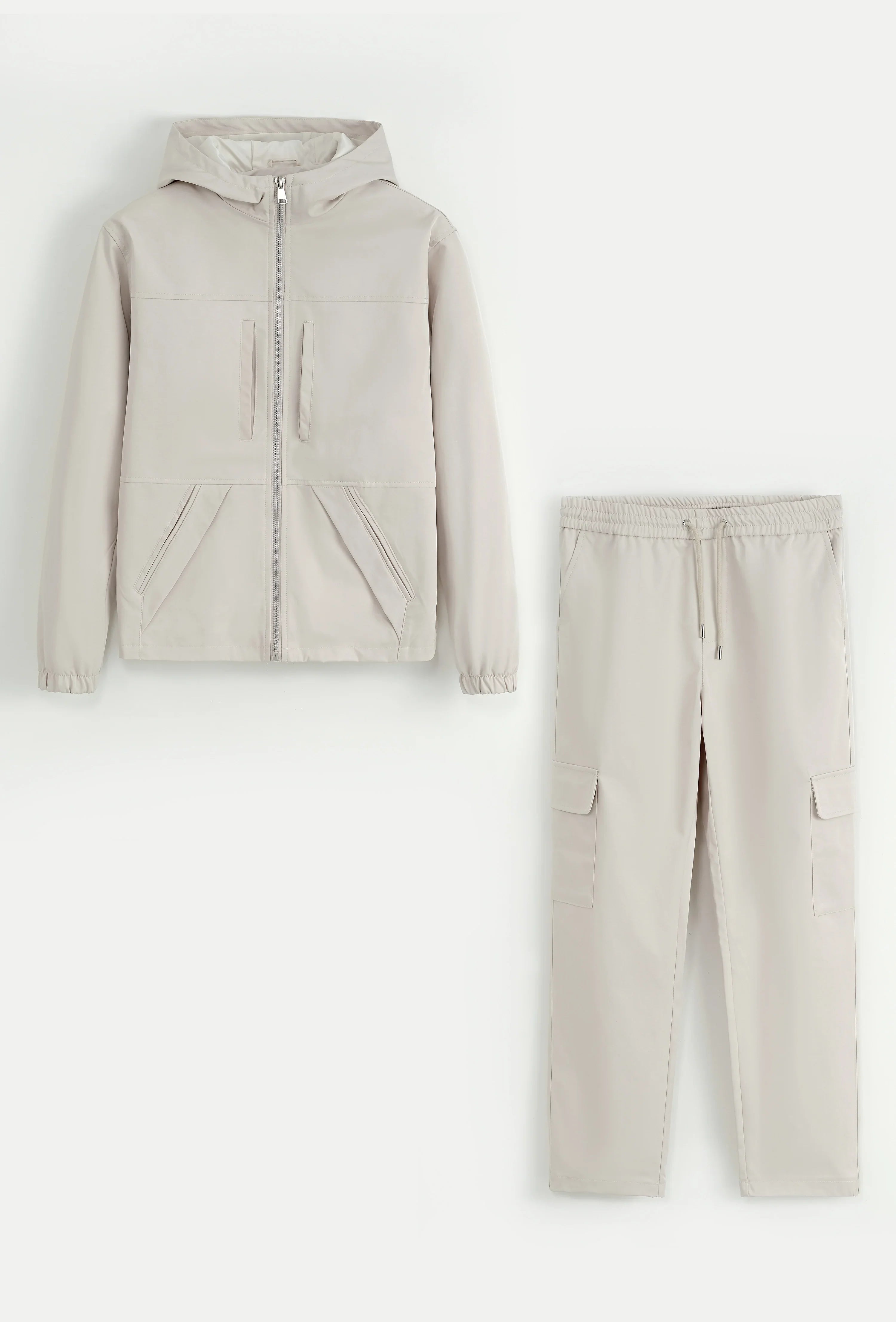 Effen jasset met capuchon en zakken